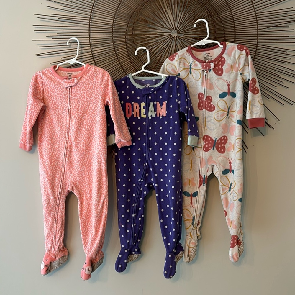 Pajamas feeties lot of 3
